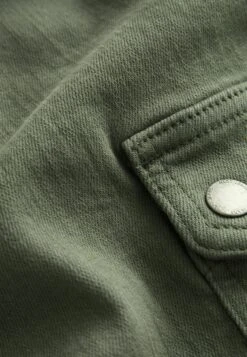 Next Lift And Shape Combat - Slim Fit Jeans - Khaki Green -ESPRIT Winkel 0294259053d5452db15a50518c225ebf