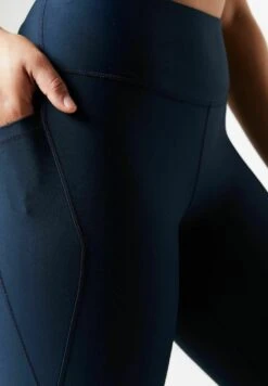 Sarah Covermax- Legging - Navy 9 Sarah Covermax- Legging - Navy -ESPRIT Winkel 082f2da9525a44509e4eb182bec6244b