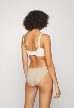 Onderbroeken - Beige -ESPRIT Winkel 08d532d102414cf5882b6ceb3d984ffa scaled