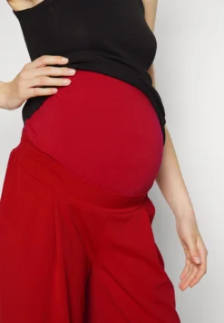 Broek - Dark Red -ESPRIT Winkel 096f036f9ac54a6489b7d7e373054693 scaled