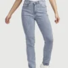 Elsa - Slim Fit Jeans - Light Blue