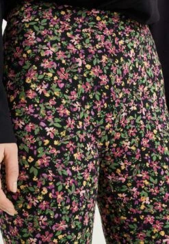 WE FASHION Met Dessin - Legging - Green -ESPRIT Winkel 0abe1e3bcbdb41a6bf42329c4972a56a