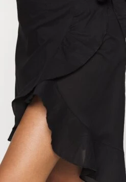 ONLY Onlmandy Life Beach Frill Skirt - Strandaccessoire - Black 9 ONLY Onlmandy Life Beach Frill Skirt - Strandaccessoire - Black -ESPRIT Winkel 1a73978bdc3442d6aa80c4ab299514a1