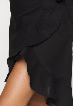 ONLY Onlmandy Life Beach Frill Skirt - Strandaccessoire - Black -ESPRIT Winkel 1a73978bdc3442d6aa80c4ab299514a1 scaled