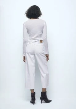 PULL & BEAR Basic- Flared Jeans - Off White -ESPRIT Winkel 1def60a377044f7892c202b396283e82