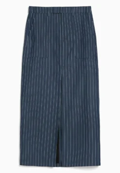 BERSHKA Tailored-Fit- Jeansrok - Dark Blue -ESPRIT Winkel 28cb5e75d2f44dfa82c245a4f168f3ea scaled