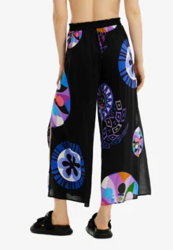 Desigual Designed By M. Christian Lacroix - Strandaccessoire - Black -ESPRIT Winkel 28f3b5890bc54ce5b704b18bc43b6c17 scaled