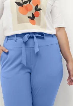 Jia Belt - Broek - Regatta -ESPRIT Winkel 29f9097a619149b198bc80404e53b15b scaled