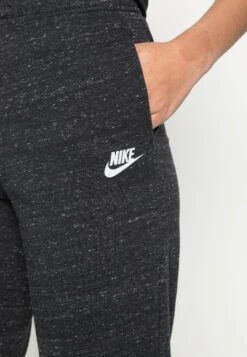 Nike Sportswear Gym Vintage Easy Pant - Trainingsbroek - Black/White 9 Nike Sportswear Gym Vintage Easy Pant - Trainingsbroek - Black/White -ESPRIT Winkel 3376a374c80e48068690a525cbd8ef95