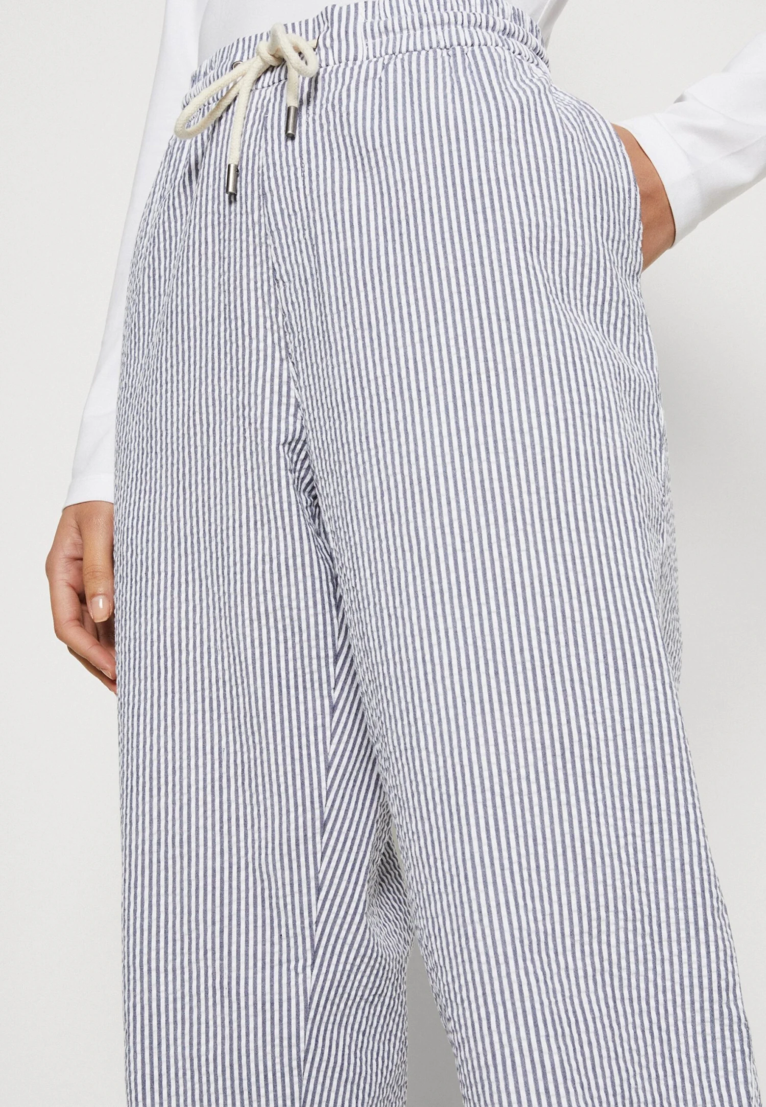 ESPRIT Seersucker - Trainingsbroek - Navy 4 ESPRIT Seersucker - Trainingsbroek - Navy - Afbeelding 4