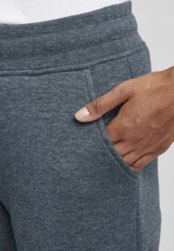 OXMO Oxolivia - Trainingsbroek - Ins Bl Mel 9 OXMO Oxolivia - Trainingsbroek - Ins Bl Mel -ESPRIT Winkel 38e34d3ee1b84f0da8b41f44bb1f3824 scaled