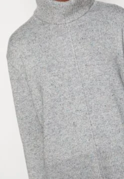 OPUS Pabomo - Trui - Hazy Fog -ESPRIT Winkel 394e036d8e2247b494749a951d825643