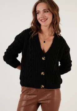 LELA Regular Fit - Vest - Black