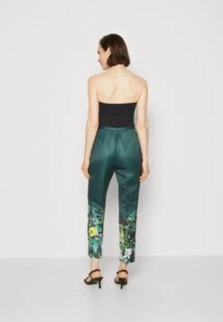Ted Baker Aikaat Printed Narrow Peg Trouser - Broek - Dark Green -ESPRIT Winkel 4cecc5924cf94a0b89f95214c30c904a