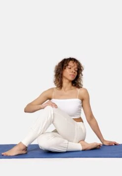 Yoga - Legging - Ecru -ESPRIT Winkel 4f96ddaa9c5d4246a4999047437df0fd