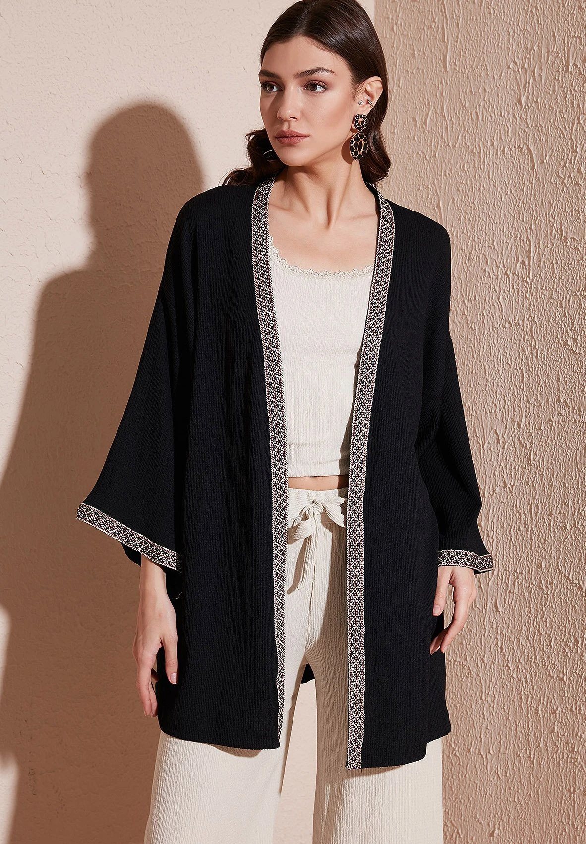 LELA Vest - Black 5 LELA Vest - Black - Afbeelding 5