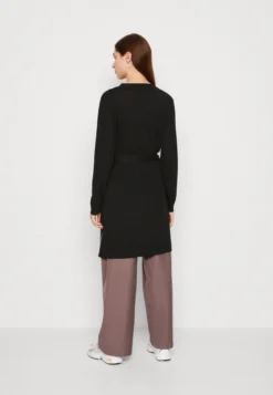 Vila Viabella Long Cardigan - Vest - Black 8 Vila Viabella Long Cardigan - Vest - Black -ESPRIT Winkel 57899bd5c4e24c30a5a126c9aecfd639 scaled