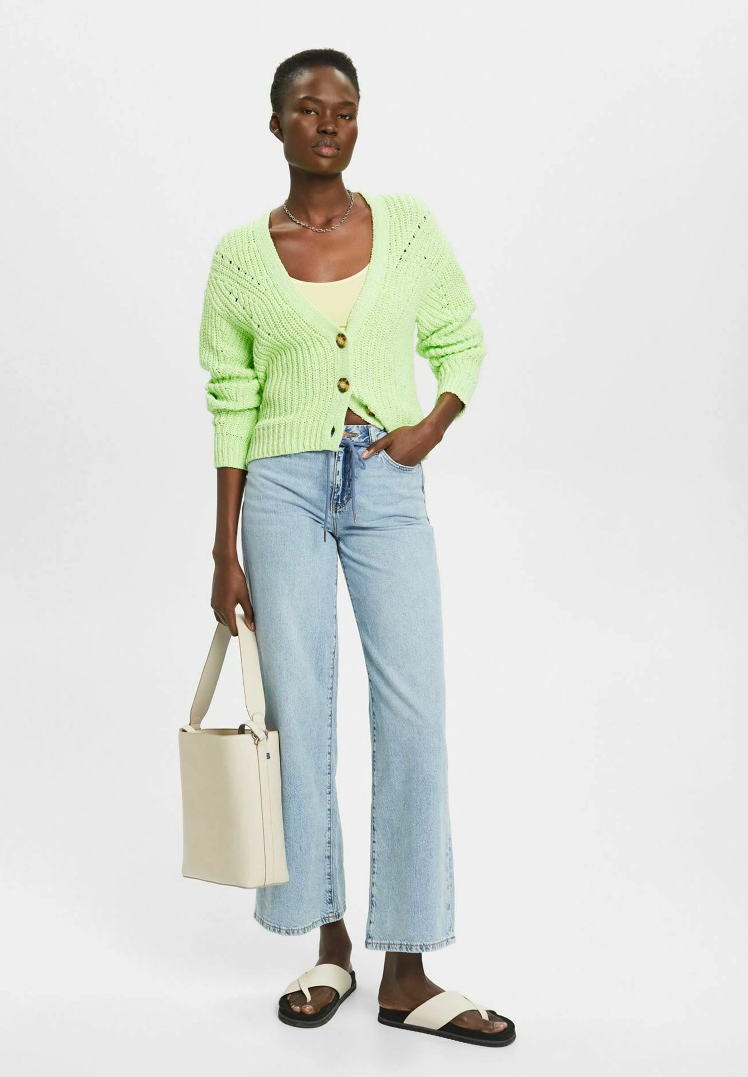 Edc By Esprit Flared Jeans - Blue Light Washed 2 Edc By Esprit Flared Jeans - Blue Light Washed - Afbeelding 2