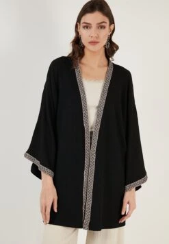 LELA Vest - Black