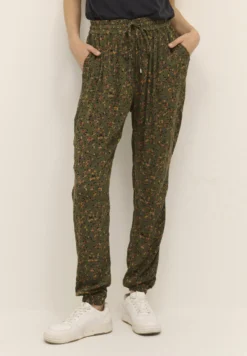 Kaffe Kapaolin Pants - Broek - Green Multi Col. Flower Print