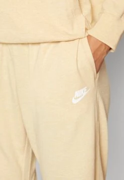 Nike Sportswear Gym Vintage Easy Pant - Trainingsbroek - Sesame/White -ESPRIT Winkel 6dd2cc8c1e2c45028c5215976698f207