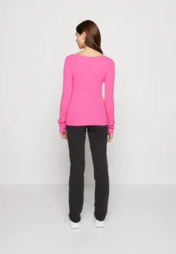 Yaslivia - Trui - Phlox Pink -ESPRIT Winkel 709cac85f51f4972ad48b07061595d96 scaled