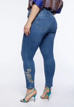 Ricamati - Jeans Skinny Fit - Blu -ESPRIT Winkel 7766c59aa33d412cb387f5e052669ce0