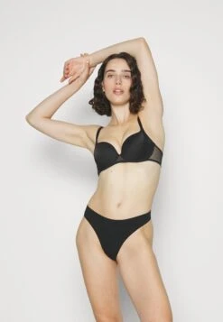 ONLY Onlvicky Thong 3 Pack - String - Black/Nude/White