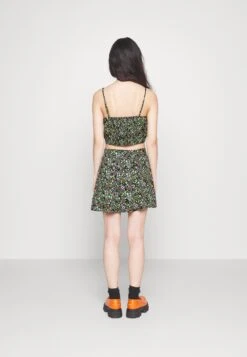 Noisy May Petite Nmrue Skater Skirt - Minirok - Black -ESPRIT Winkel 7e6e0a45007d4661b62ca9d045e3cb2f