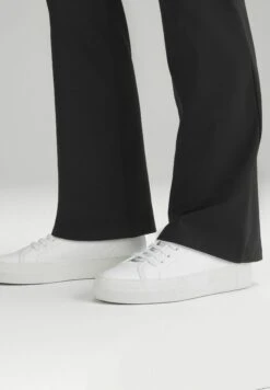 Lululemon Smooth-Fit Pull-On High-Rise - Broek - Black -ESPRIT Winkel 801a5f4df2a14151aae30bd0540744e9