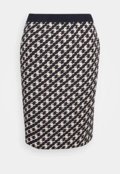 MARC CAIN Kokerrok - Black 10 MARC CAIN Kokerrok - Black -ESPRIT Winkel 80a4a3faf995491699f789796addb0ff scaled