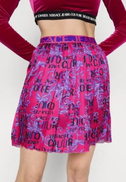 Logo - Plooirok - Hot Pink 13 Logo - Plooirok - Hot Pink -ESPRIT Winkel 88d9330e14bd4551881608f47cb42a1f scaled