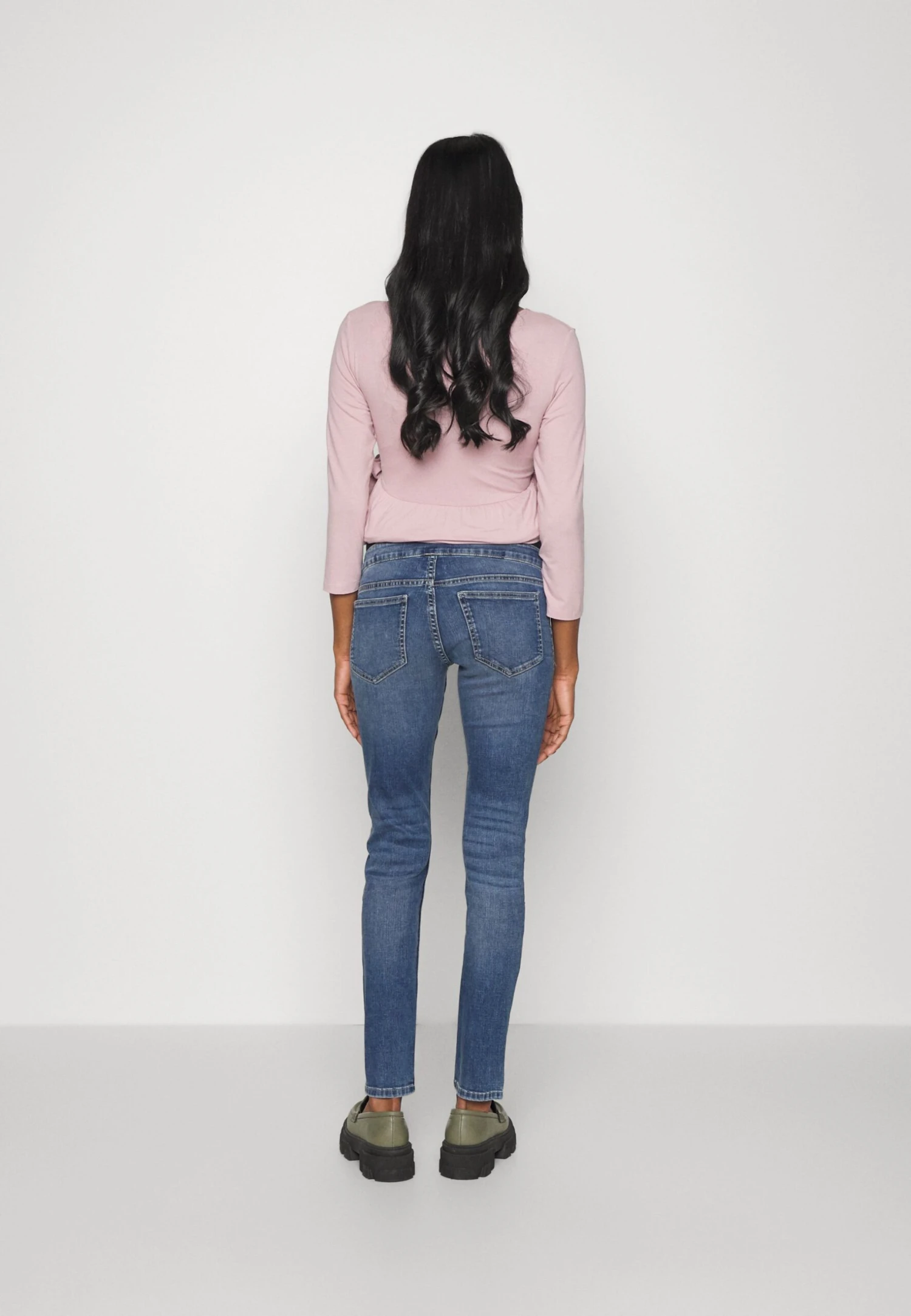 Trouser Mom Tova- Jeans Skinny Fit - Light Denim 3 Trouser Mom Tova- Jeans Skinny Fit - Light Denim - Afbeelding 3
