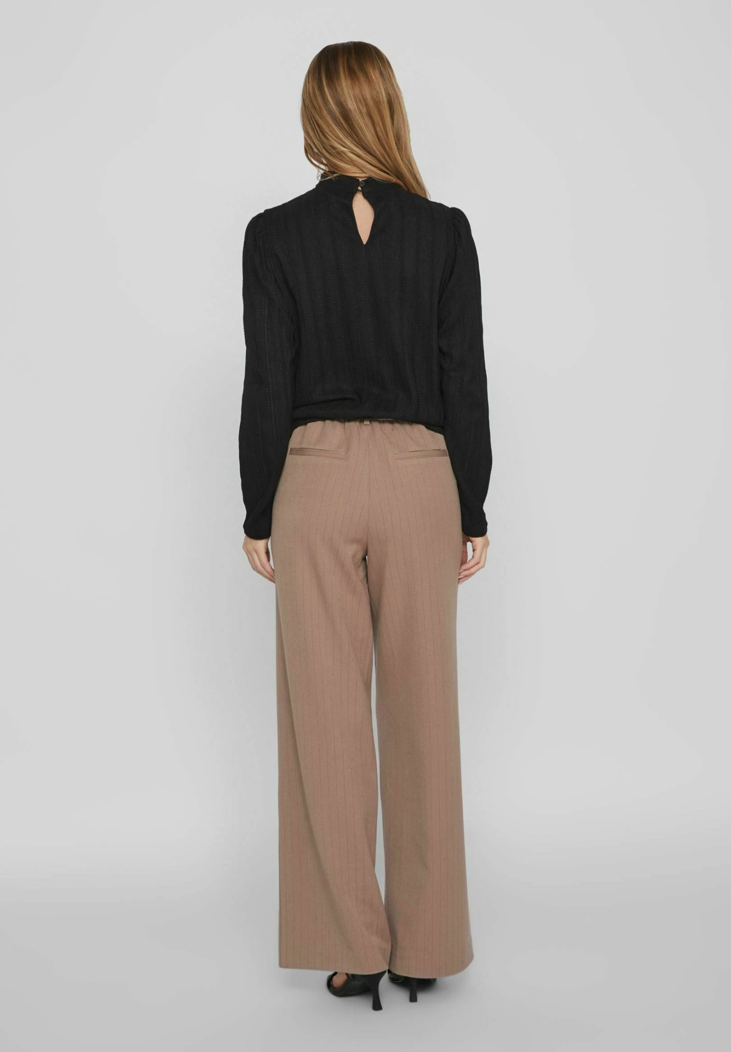 Vila High Waist Nadelstreifen - Broek - Brown Lentil 3 Vila High Waist Nadelstreifen - Broek - Brown Lentil - Afbeelding 3