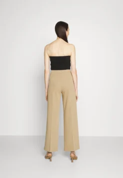 Mille Daily Sleek - Broek - Petrified Oak -ESPRIT Winkel 9139a8a134794142a45aeb2bc792d498 scaled