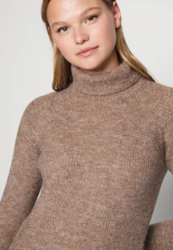 Pieces Pcellen Long - Trui - Fossil -ESPRIT Winkel 99325d0e0348425992e7f76d3138ef07 scaled