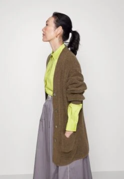 Gestuz Alpha Midi Cardigan - Vest - Walnut Melange -ESPRIT Winkel 9ac6c788bf4d4ad28f0c62f61fc9caaf