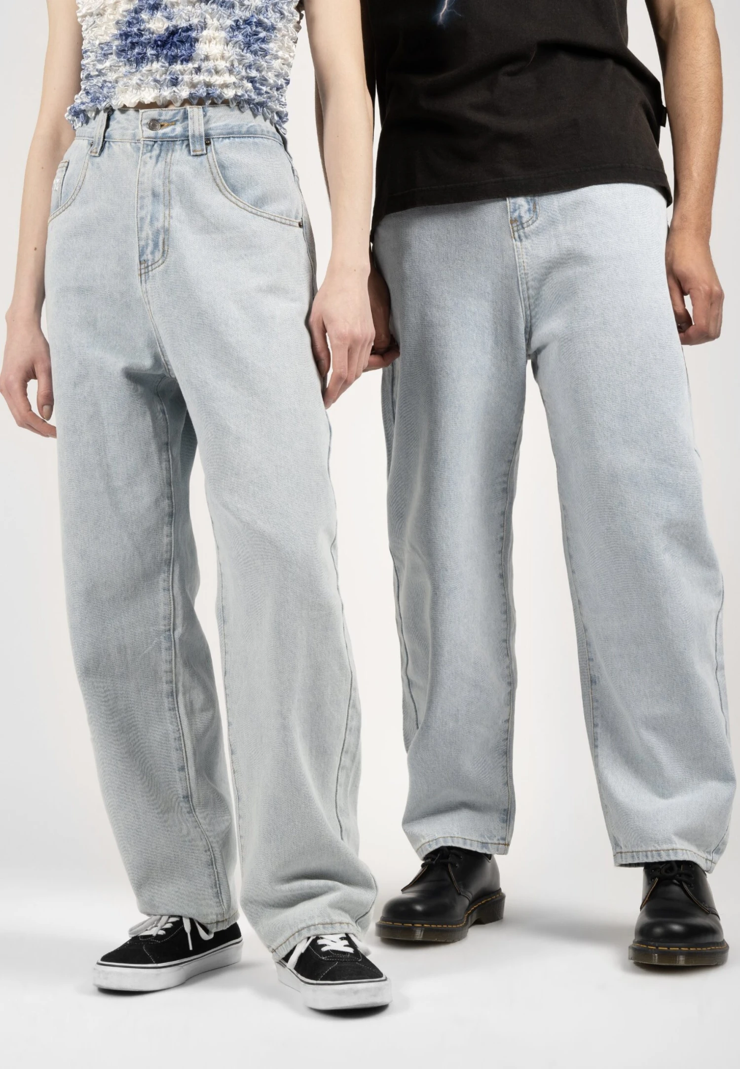 Casper Pant Method Unisex - Relaxed Fit Jeans - Light Blue 1 Casper Pant Method Unisex - Relaxed Fit Jeans - Light Blue