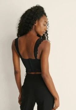 NA-KD Breiten Trägern - Korset - Black -ESPRIT Winkel a09e2f30fbd547b1bcbfe11199c06060