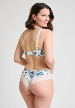 Ariane Fantaisy - Beugel Bh - Ivory -ESPRIT Winkel a2b7d28535ef473293821b1de94d3281 scaled