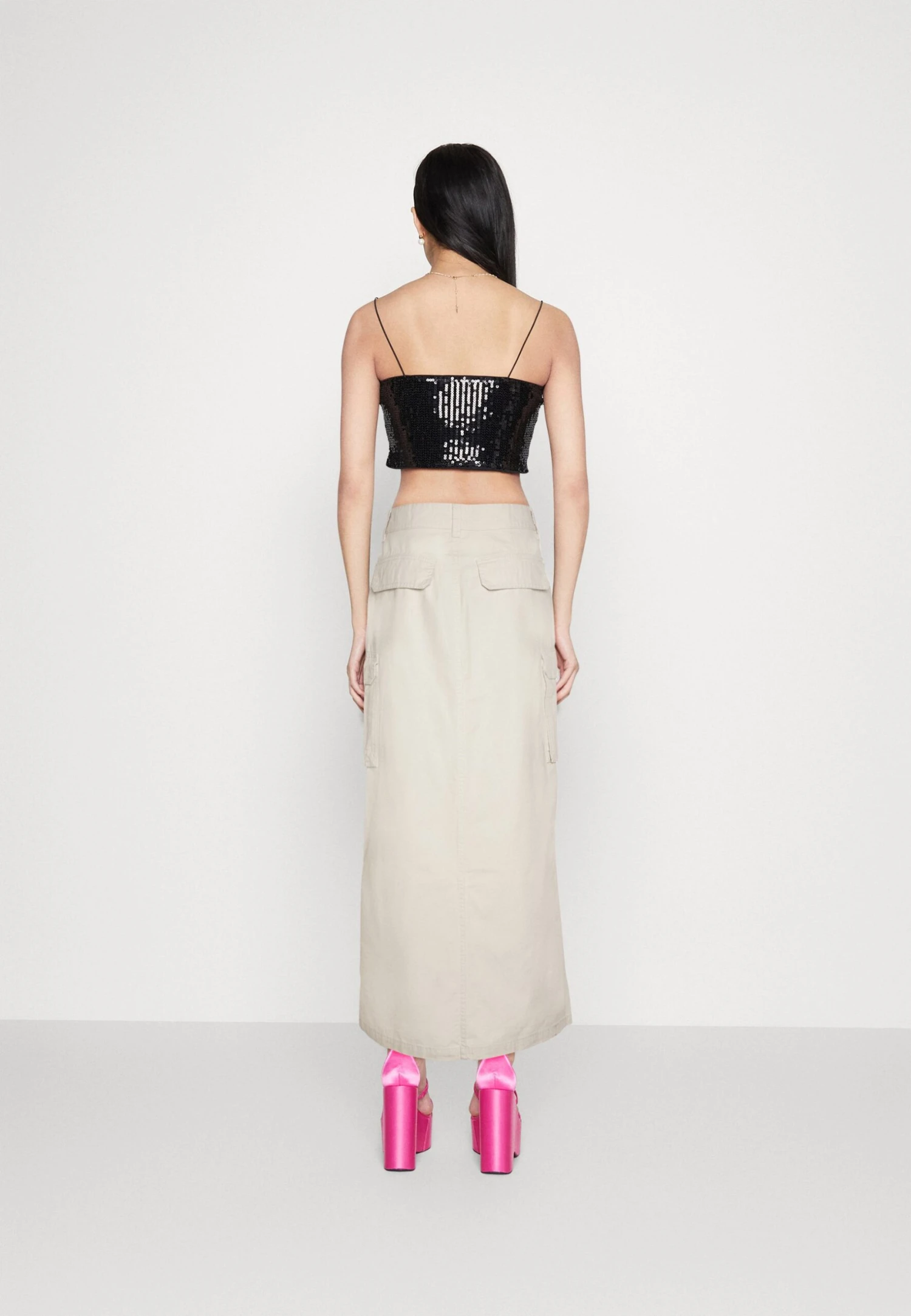 WEEKDAY Billy Cargo Skirt - Maxirok - Beige 3 WEEKDAY Billy Cargo Skirt - Maxirok - Beige - Afbeelding 3