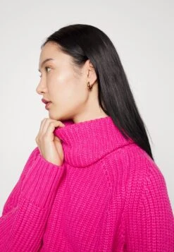 MICHAEL Michael Kors Detachable Snood- Trui - Cerise 14 MICHAEL Michael Kors Detachable Snood- Trui - Cerise -ESPRIT Winkel a944ba85d8ce49eaaf270b696e2a68d5