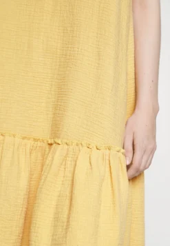 Brunotti Nami Women Dress - Strandaccessoire - Honey 11 Brunotti Nami Women Dress - Strandaccessoire - Honey -ESPRIT Winkel aa89c85808bc4ea1b88d9040d8689382 scaled