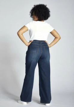 Ulla Popken Straight Leg Jeans - Bleu Jean -ESPRIT Winkel af9d9583fba94b02af6121c62a4841e0