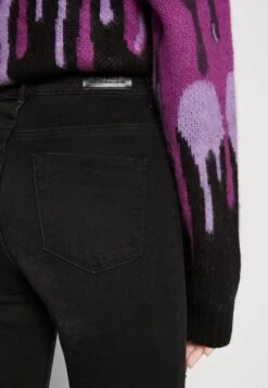 ONLY Onlforever High - Jeans Skinny Fit - Washed Black 11 ONLY Onlforever High - Jeans Skinny Fit - Washed Black -ESPRIT Winkel b5dfb92ba6de4cbf8fe83d6d22e8dc19