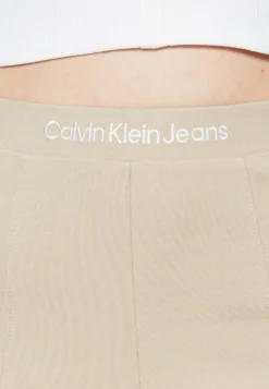 Calvin Klein Jeans Logo Elastic Milano - Legging - Plaza Taupe -ESPRIT Winkel c3af23c621dc4277955e08e640751c6e scaled