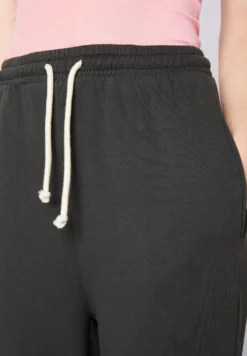 American Vintage Jogging Hapylife - Trainingsbroek - Carbone Vintage -ESPRIT Winkel c445a4b0e66a493ba241b2705c2c5ae2 scaled