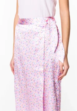 Spraymini Print - Wikkelrok - Spray Flowers Mini Light Pink 8 Spraymini Print - Wikkelrok - Spray Flowers Mini Light Pink -ESPRIT Winkel c581999495244768aa704686bb75c598 scaled