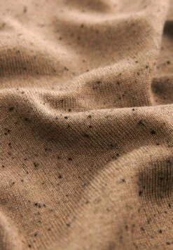 Next Crew Neck - Trui - Camel Brown -ESPRIT Winkel d3a3483bbac84709a656a973919d499c