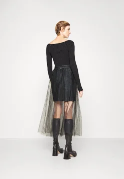 TWINSET Woven Skirt - A-Lijn Rok - Nero -ESPRIT Winkel e08827824e7142e5823a2de21a7ad0f0 scaled